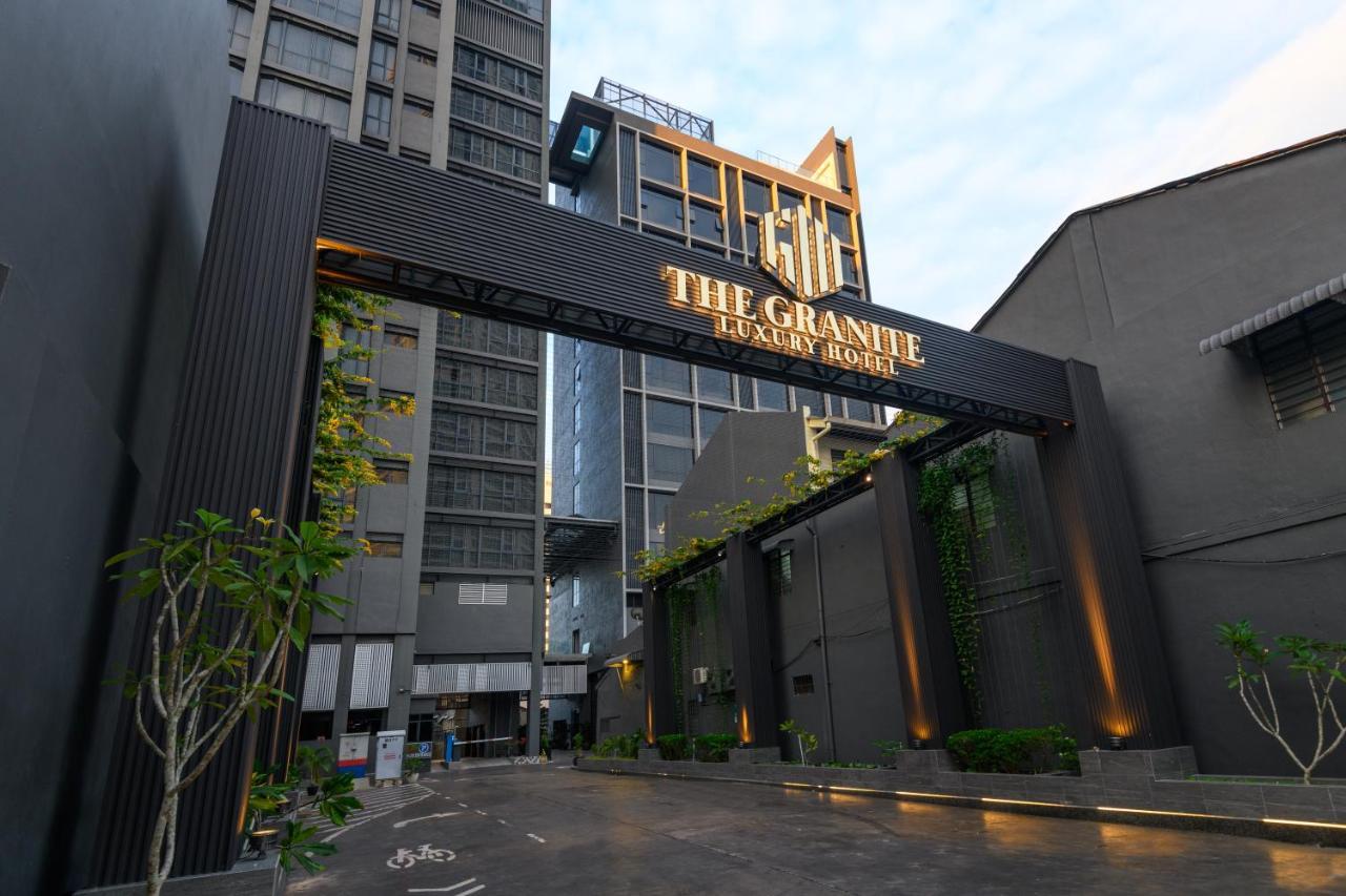 The Granite Luxury Hotel Penang George Town Bagian luar foto